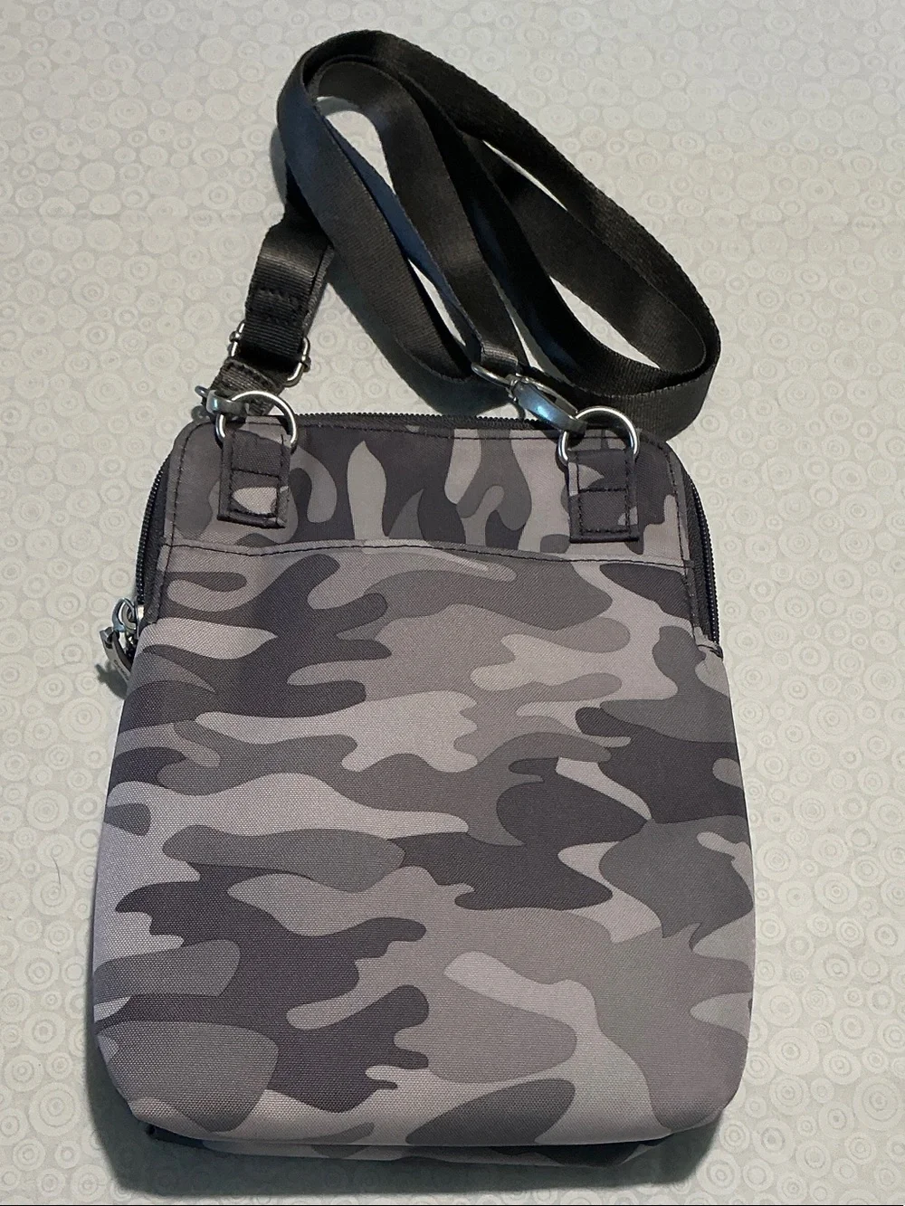 Baggallini Take Two RFID Bryant Crossbody Bag in the 